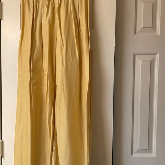 Tunic suit  - 2 piece - gold trimmed pink/crimson with gold pants - Picture 5 of 7